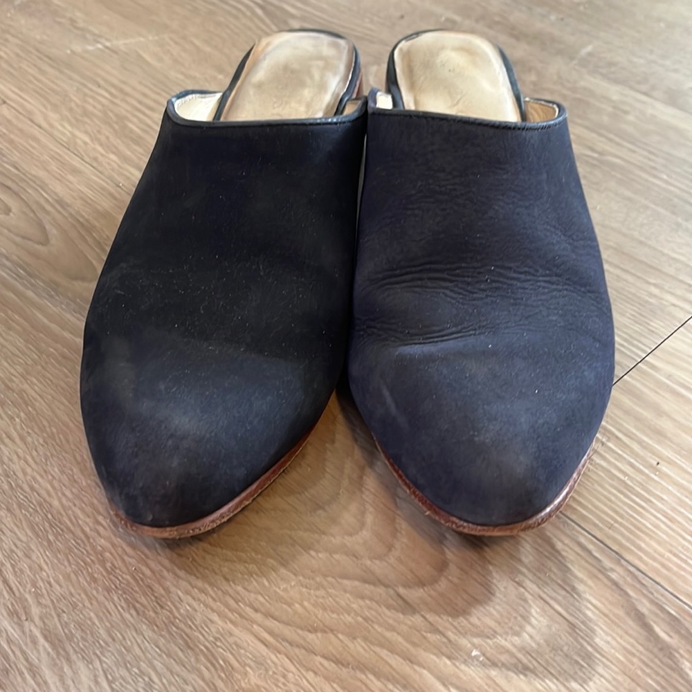 Nisolo Black Slip-On Heels
